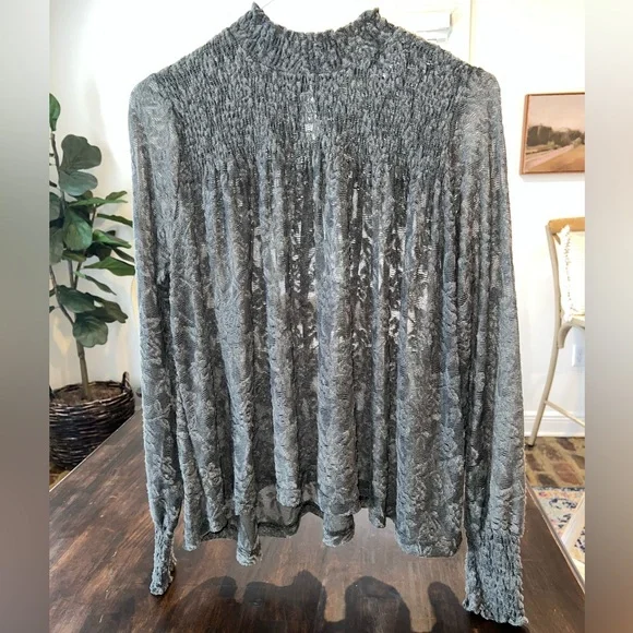 Anthropologie Deletta Amanna
Lace Peasant Olive Green Blouse Top Small - Picture 8 of 11